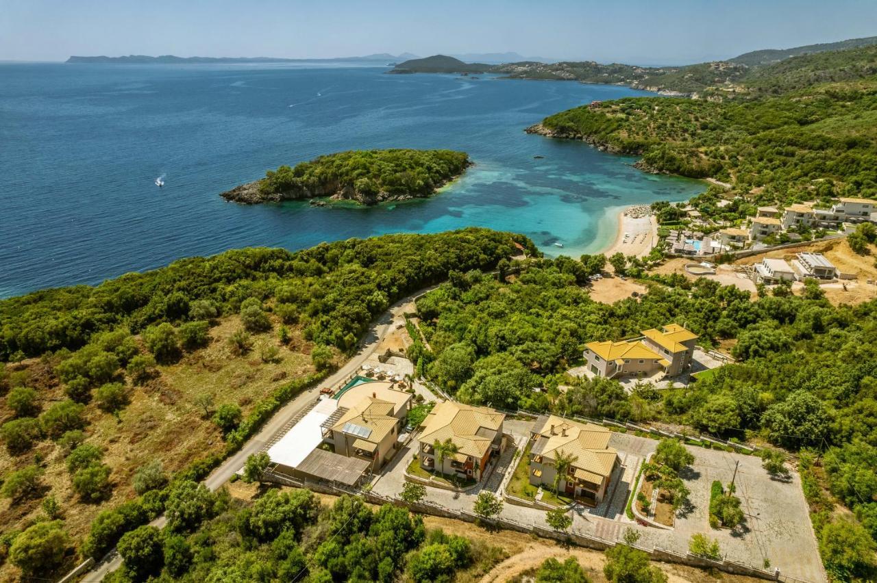 3Aktes Suites & Studios Сивота Экстерьер фото