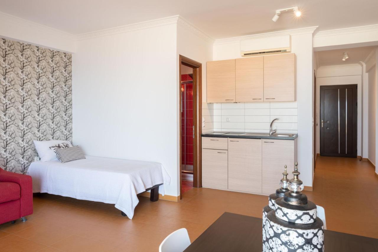 3Aktes Suites & Studios Сивота Экстерьер фото