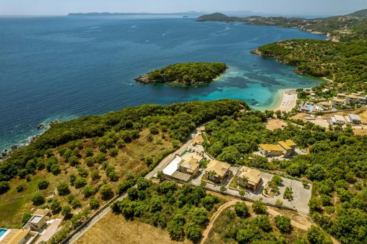 3Aktes Suites & Studios Сивота Экстерьер фото