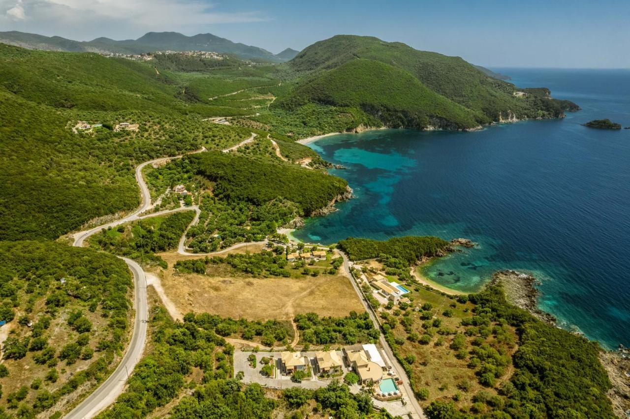 3Aktes Suites & Studios Сивота Экстерьер фото