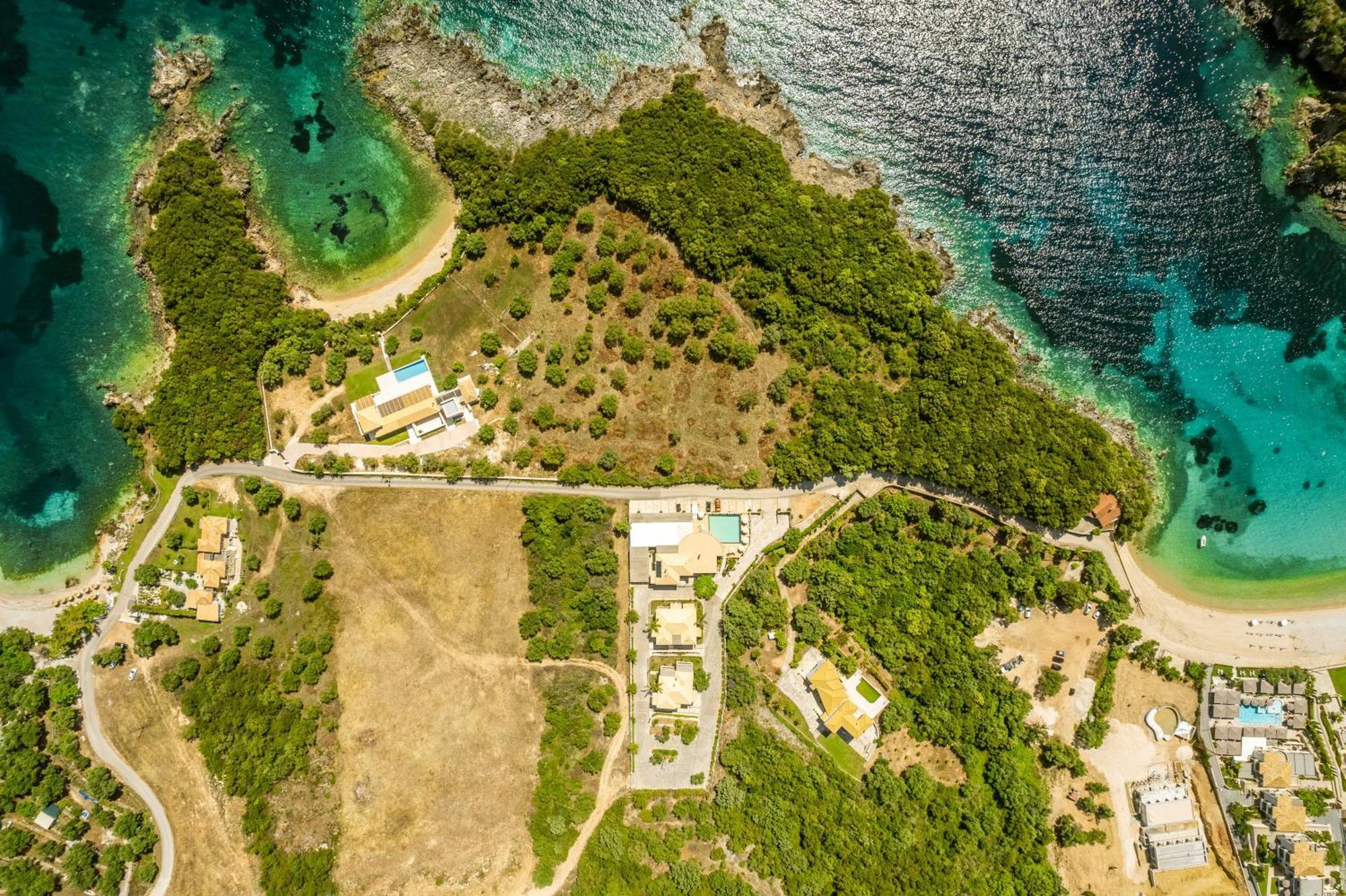 3Aktes Suites & Studios Сивота Экстерьер фото